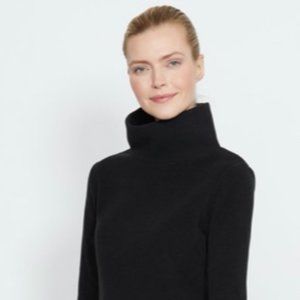 Park Slope Turtleneck (Black)